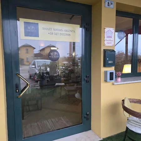 Smart Rooms 招待所